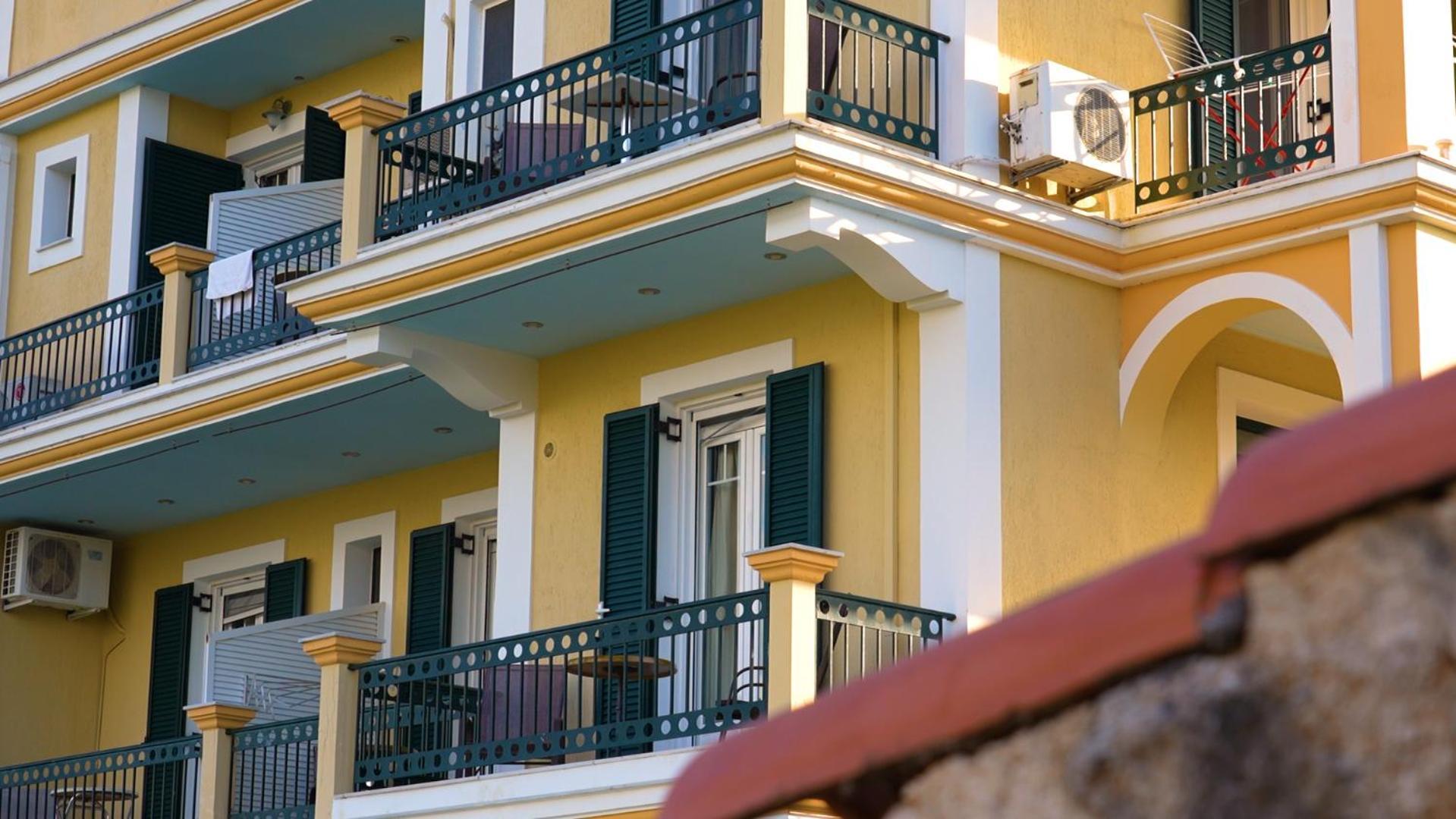 Remenata Appartement Lixouri Buitenkant foto