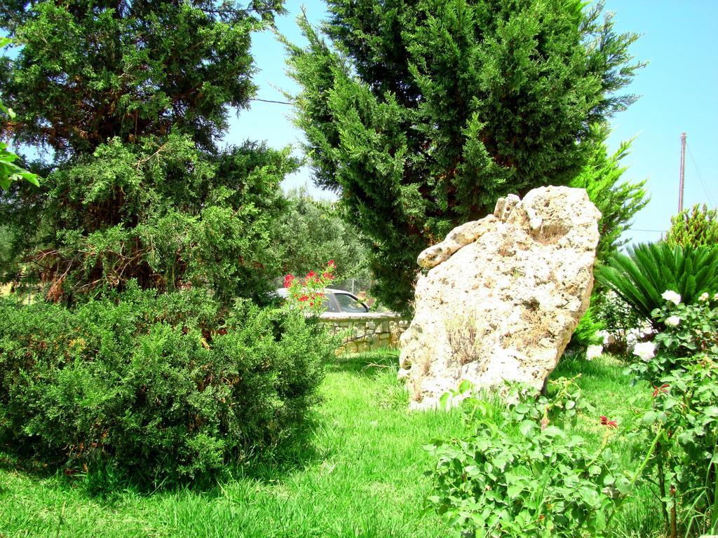 Remenata Appartement Lixouri Buitenkant foto